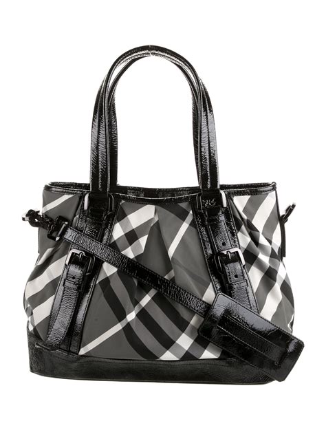 Burberry Lowry 